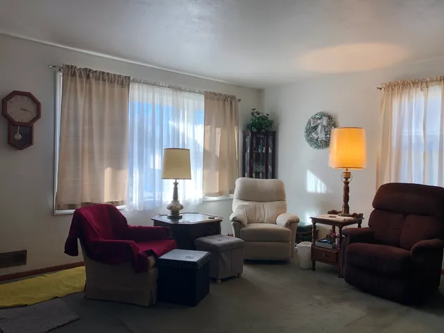 $249,900 | 1208 Waverly Place, Joliet, IL 60435