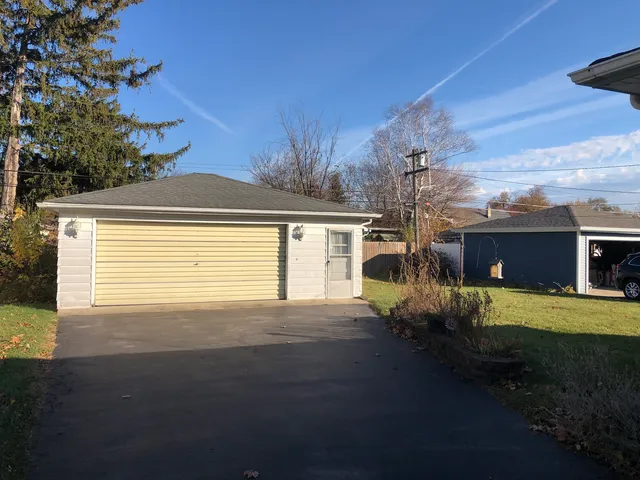 $249,900 | 1208 Waverly Place, Joliet, IL 60435