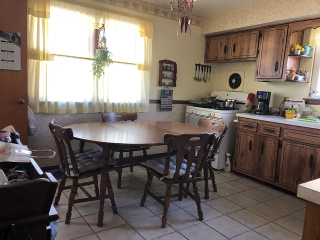 $249,900 | 1208 Waverly Place, Joliet, IL 60435