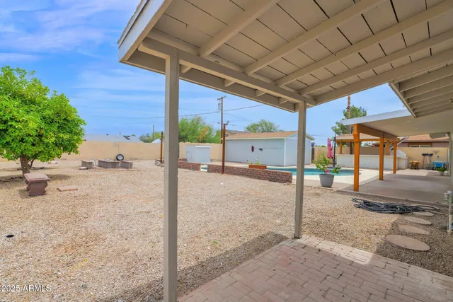 $2,595 | 301 North 87th Street, Mesa, AZ 85207