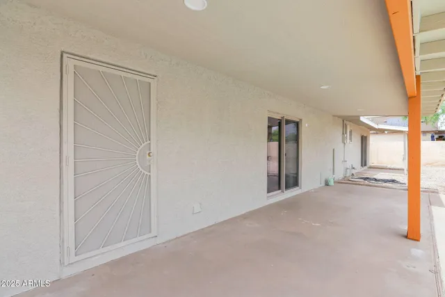 $2,595 | 301 North 87th Street, Mesa, AZ 85207