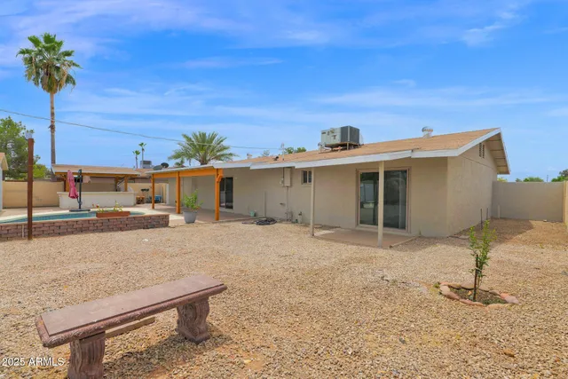 $2,595 | 301 North 87th Street, Mesa, AZ 85207