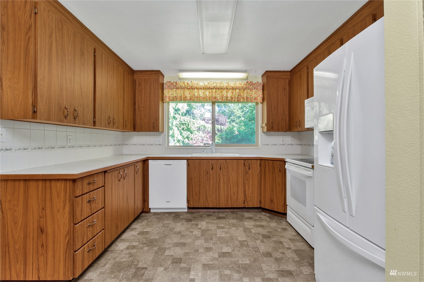 3300 Carpenter Road Southeast, Unit 111 Olympia, WA 98503 - Photo 8 of 25 Gallery Image 8
