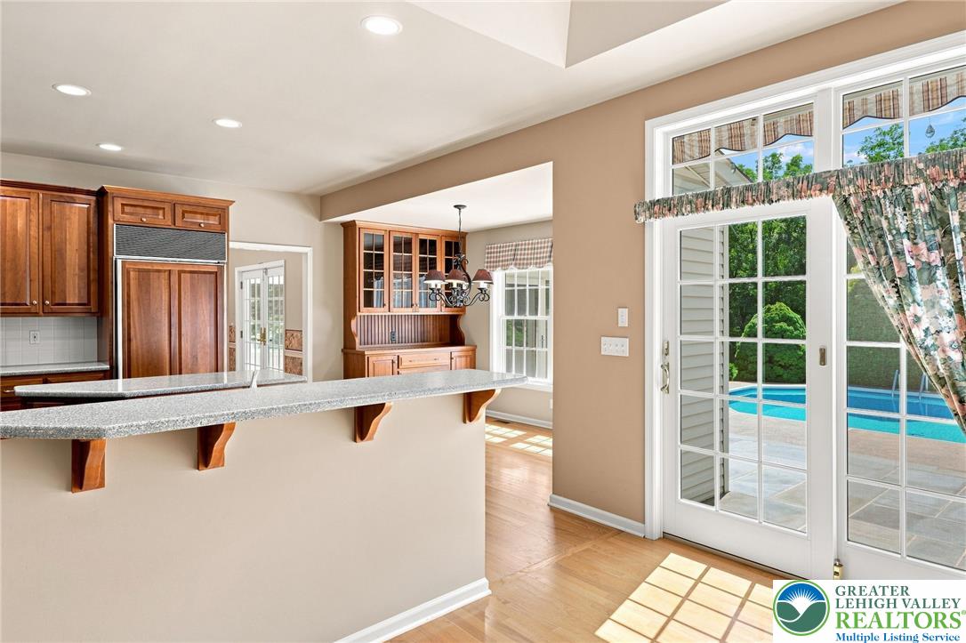 1572 Surrey Road Bethlehem, PA 18015 - Photo 18 of 45 Gallery Image 18