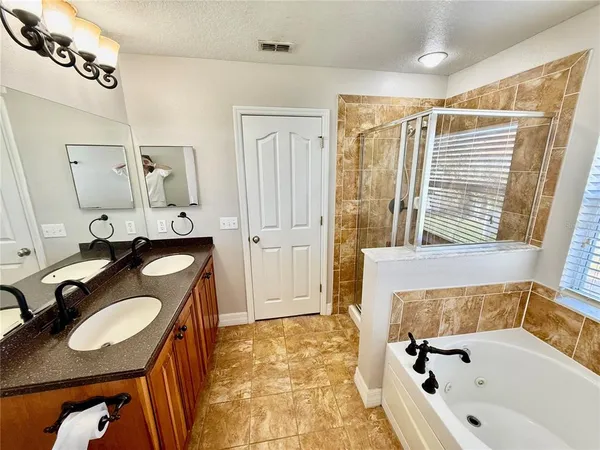$1,999 | 2503 Aventurine Street, Kissimmee, FL 34744