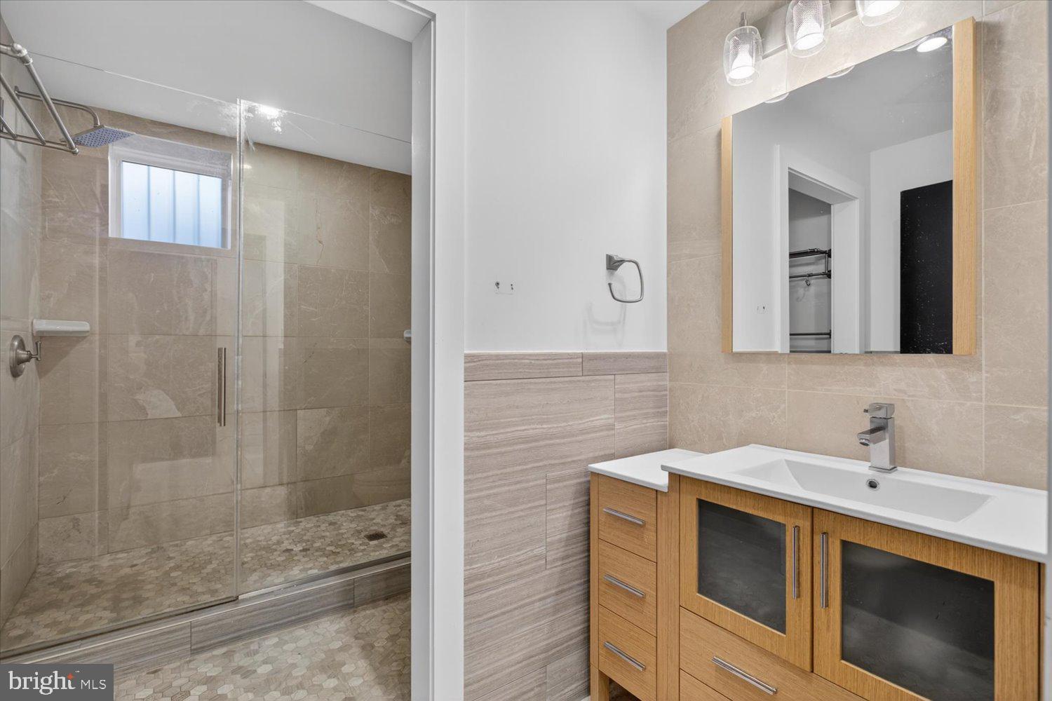 3017 Gates Road Northwest Washington, DC 20008 - Photo 83 of 95 2nd full bath lower level