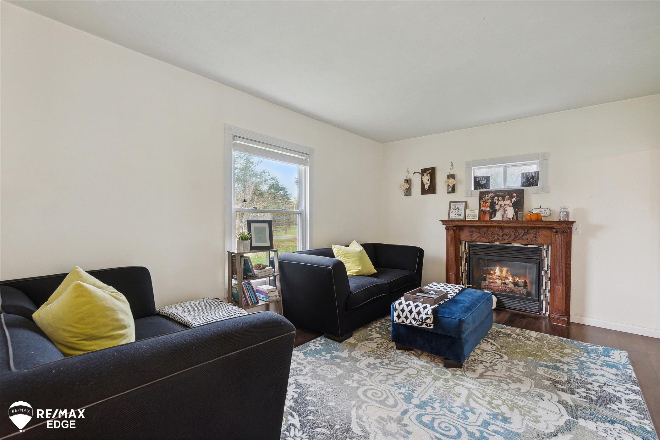 10326 East Stanley Road Davison, MI 48423 - Photo 6 of 48 50127617-5.JPG