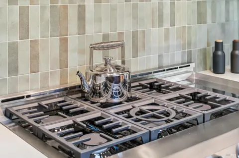 $1,995,000 | 216 1st Street East, Sonoma, CA 95476