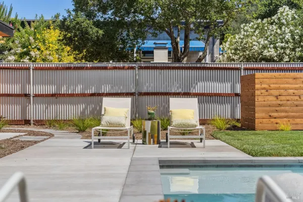 $1,995,000 | 216 1st Street East, Sonoma, CA 95476