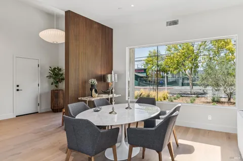 $1,995,000 | 216 1st Street East, Sonoma, CA 95476