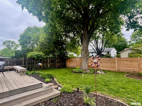 $269,900 | 2704 Interlacken Road, Springfield, IL 62704