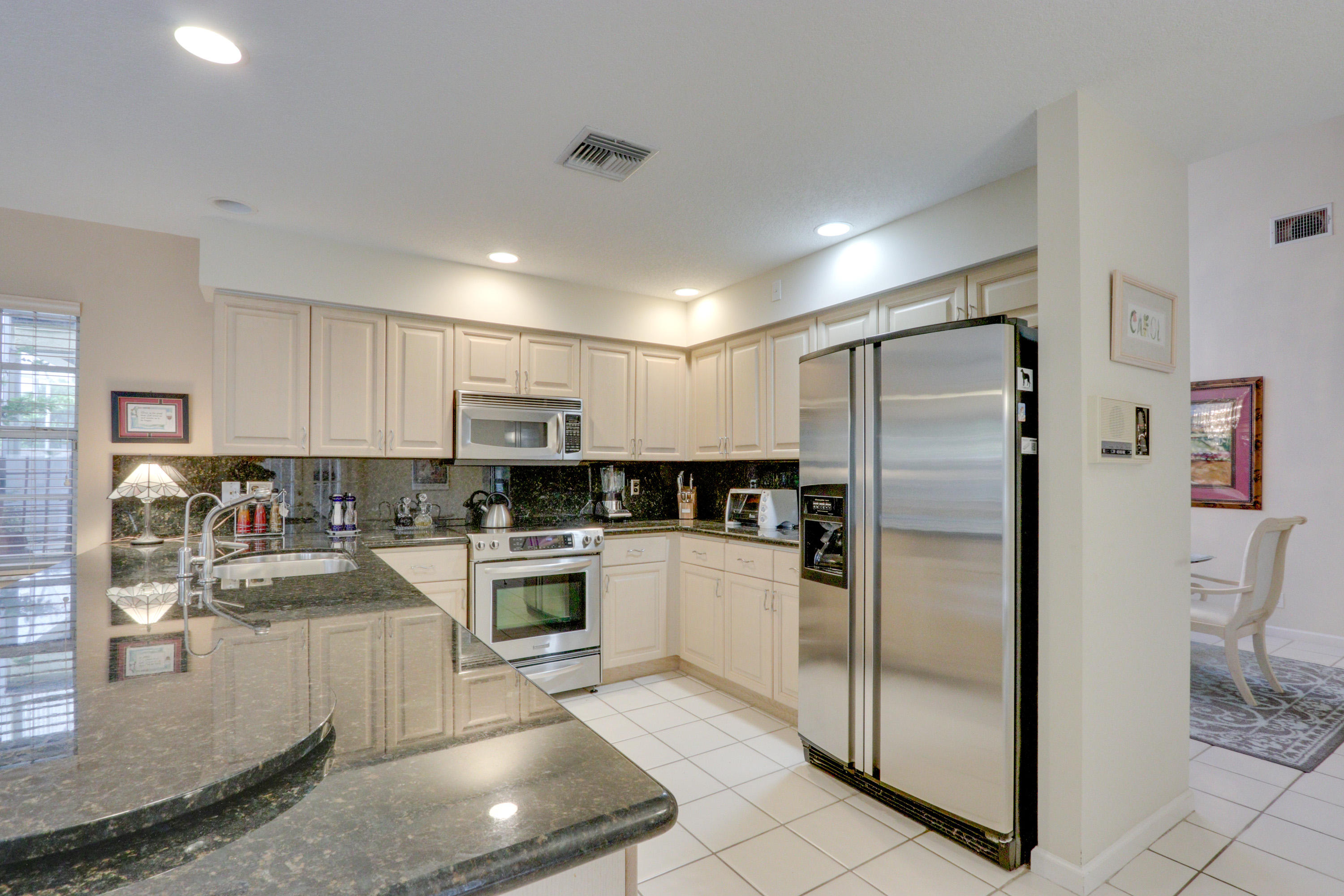23246 L'Ermitage Circle Boca Raton, FL 33433 - Photo 15 of 42 Kitchen 1