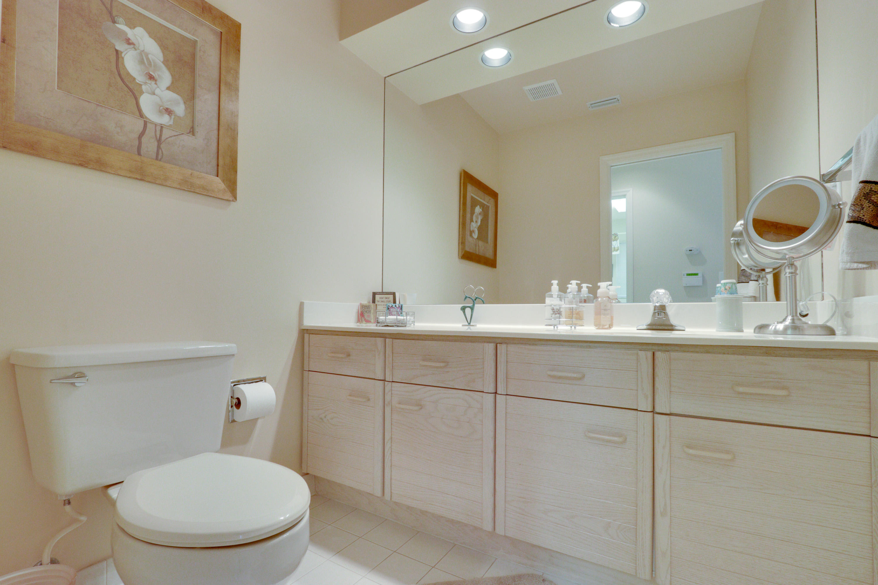 23246 L'Ermitage Circle Boca Raton, FL 33433 - Photo 33 of 42 Bathroom 2c