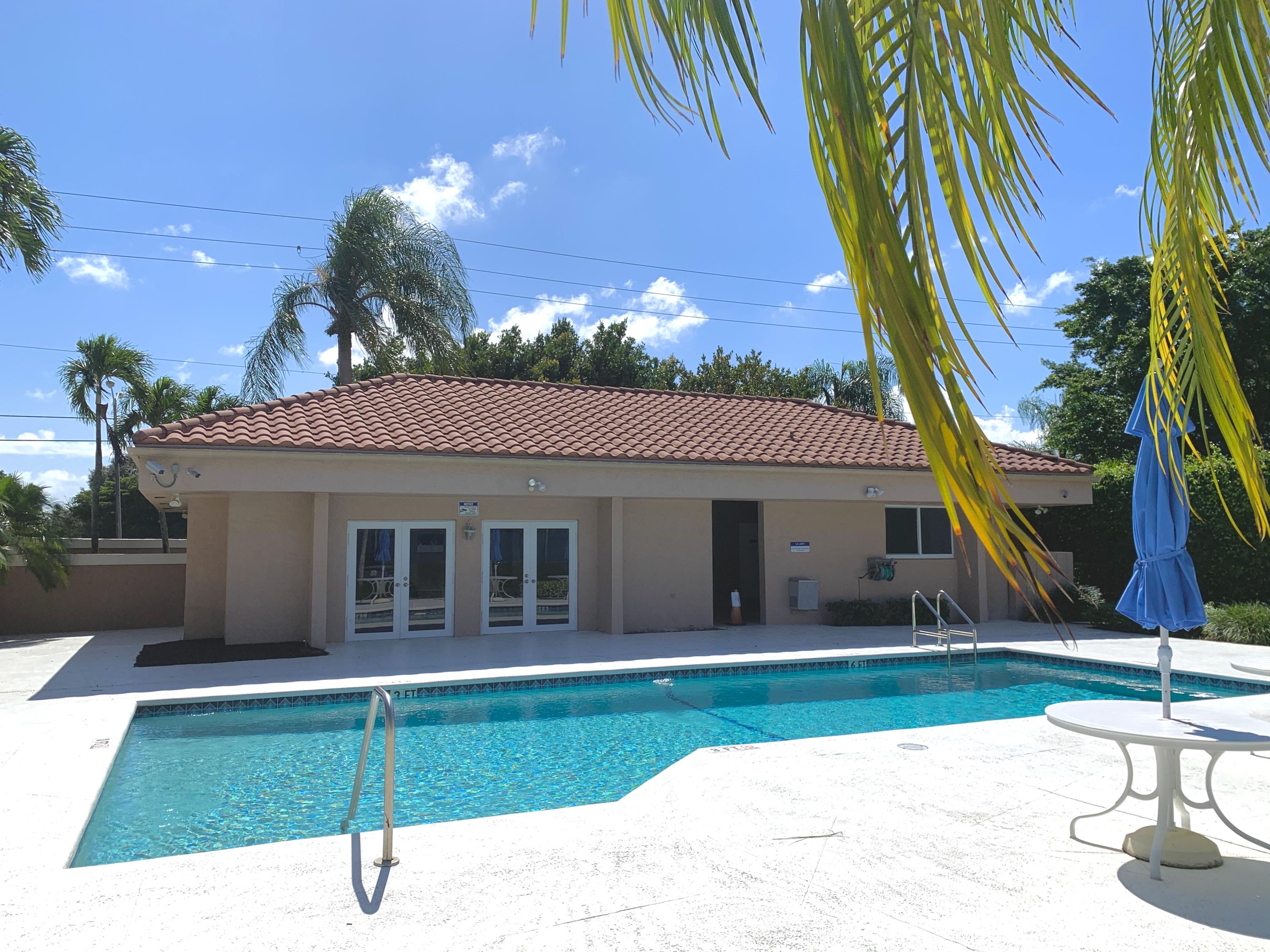 23246 L'Ermitage Circle Boca Raton, FL 33433 - Photo 40 of 42 Community Pool