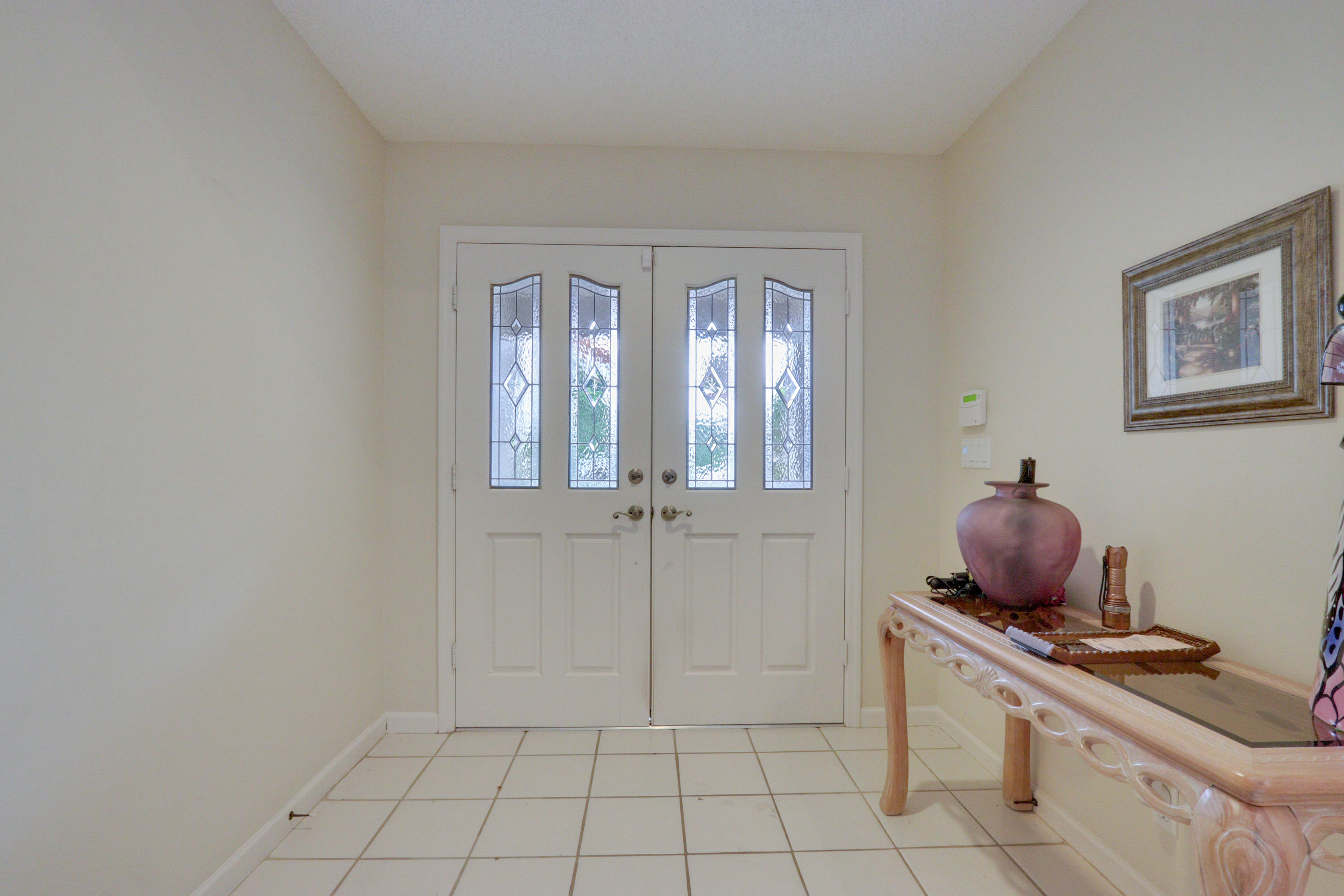 23246 L'Ermitage Circle Boca Raton, FL 33433 - Photo 8 of 42 Entryway