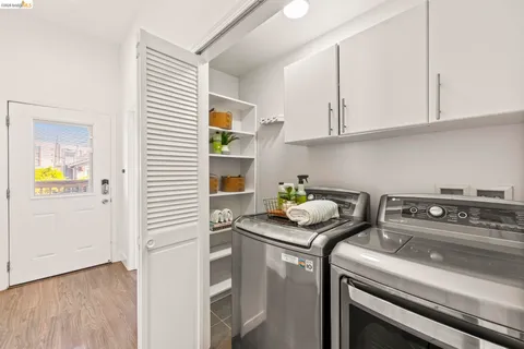 $789,000 | 3322 Chestnut Street, Oakland, CA 94608