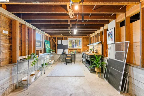 $789,000 | 3322 Chestnut Street, Oakland, CA 94608