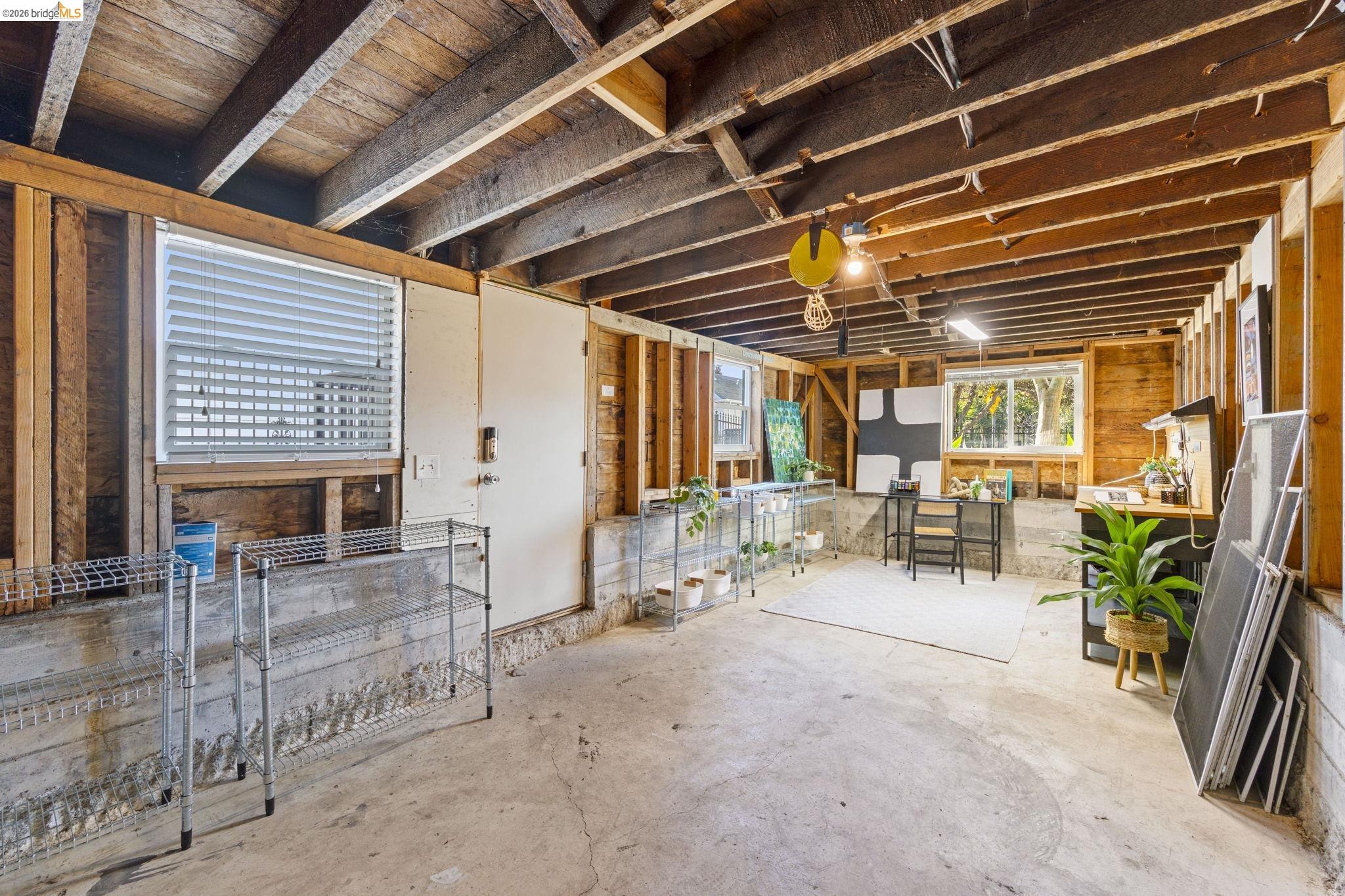 3322 Chestnut Street Oakland, CA 94608 - Photo 34 of 58