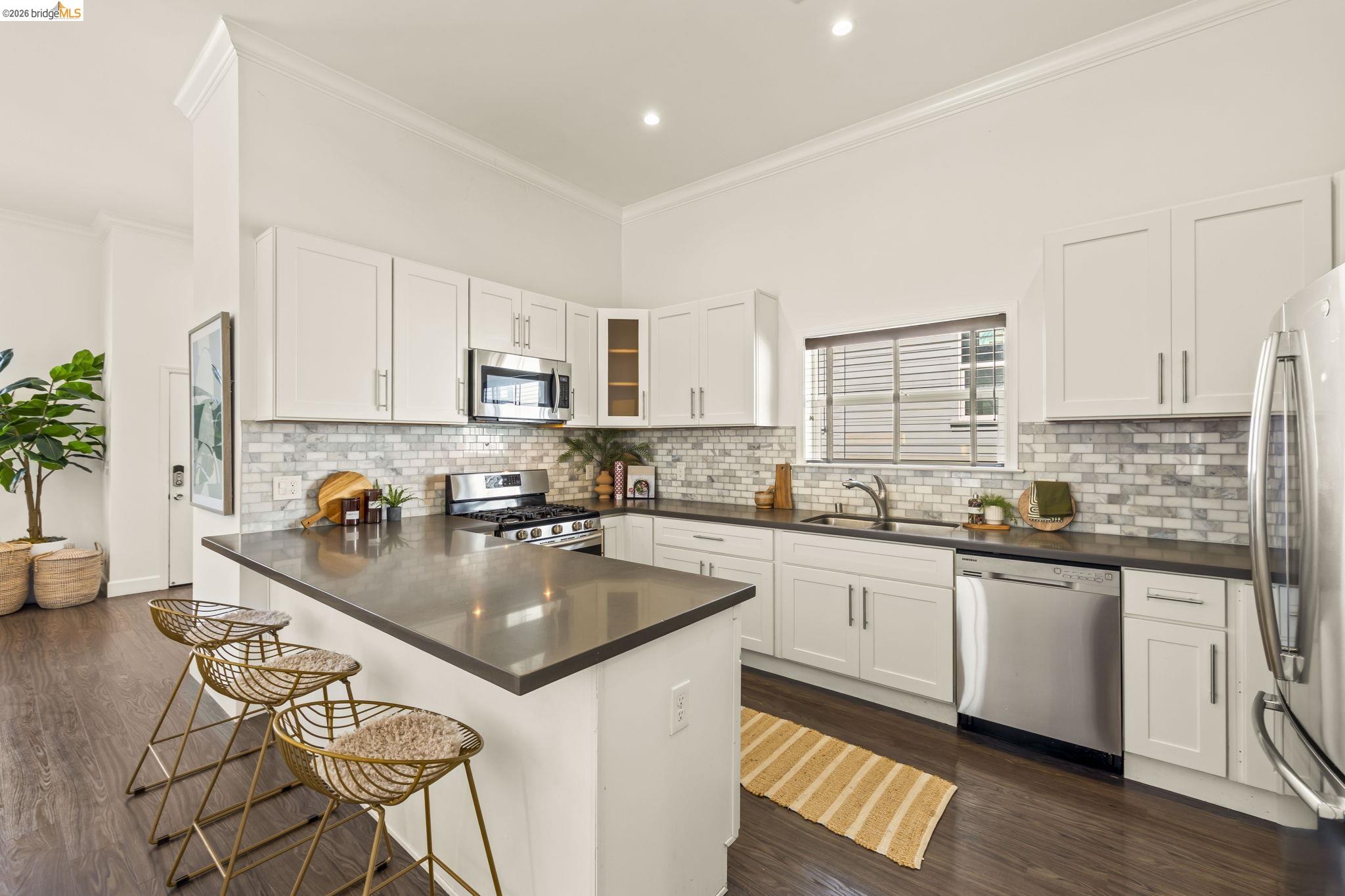 3322 Chestnut Street Oakland, CA 94608 - Photo 43 of 58