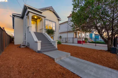 $789,000 | 3322 Chestnut Street, Oakland, CA 94608