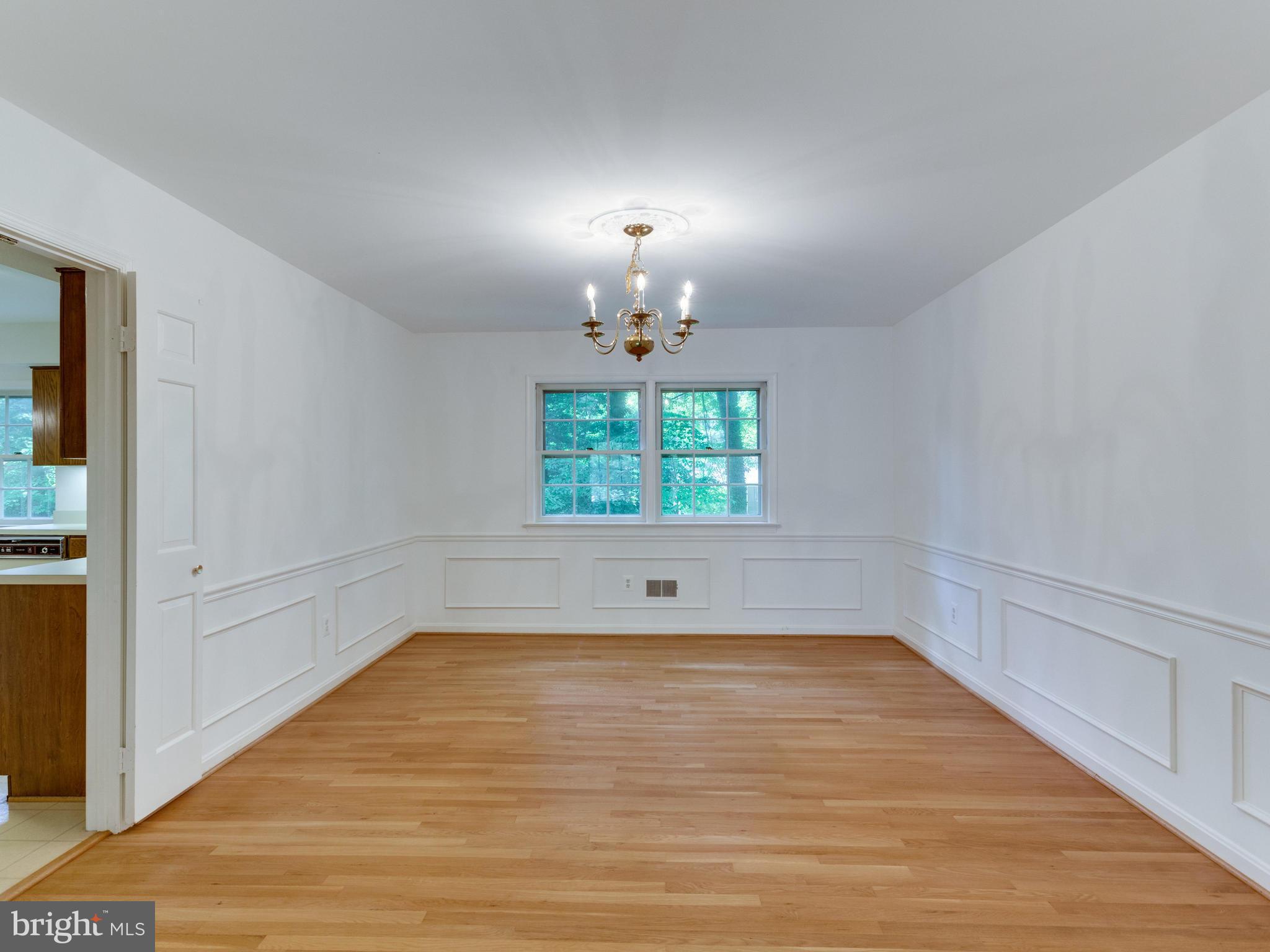 6837 Fairway Street McLean, VA 22101 - Photo 7 of 25 Dining Room