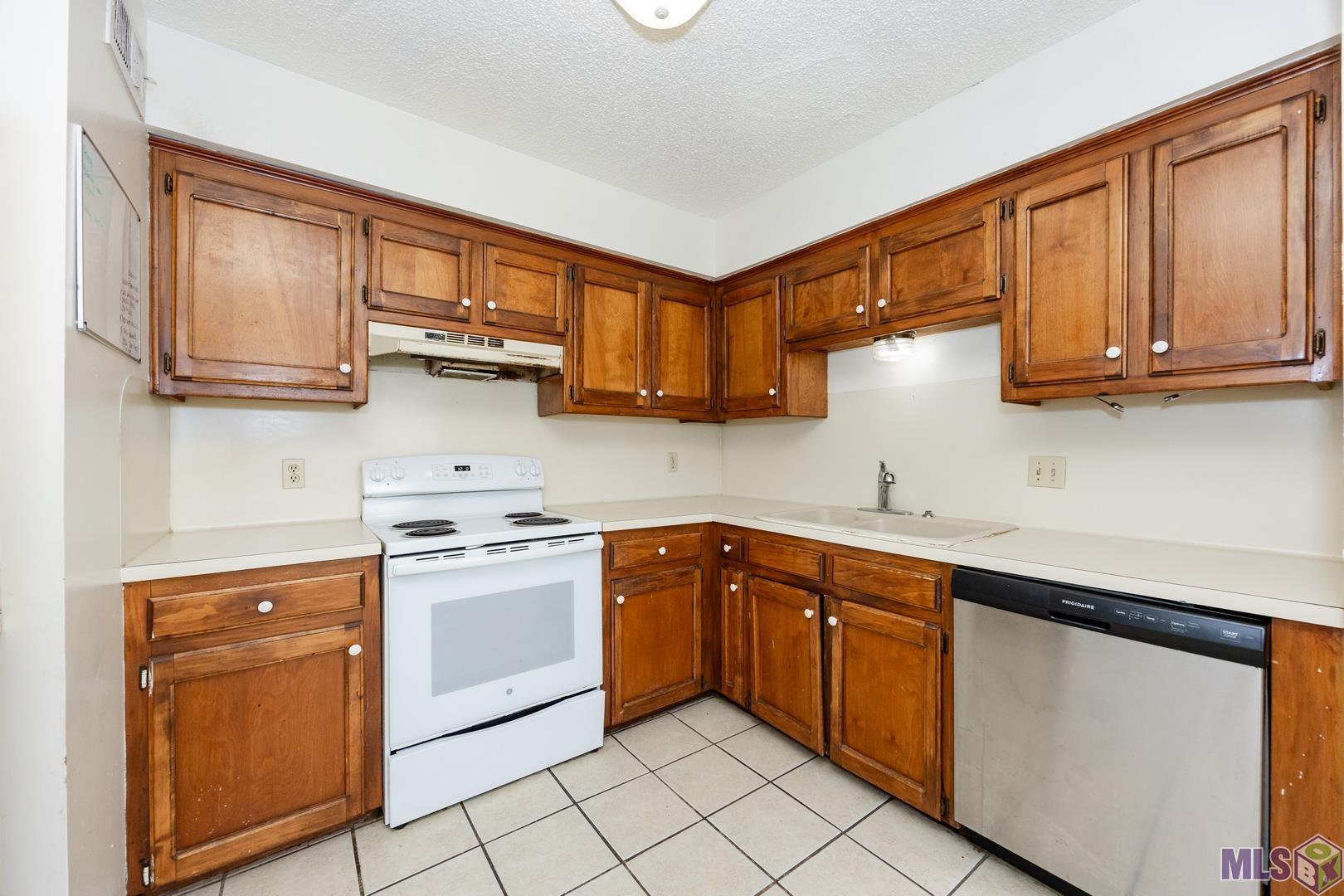 2328 Brightside Drive Baton Rouge, LA 70820 - Photo 13 of 25