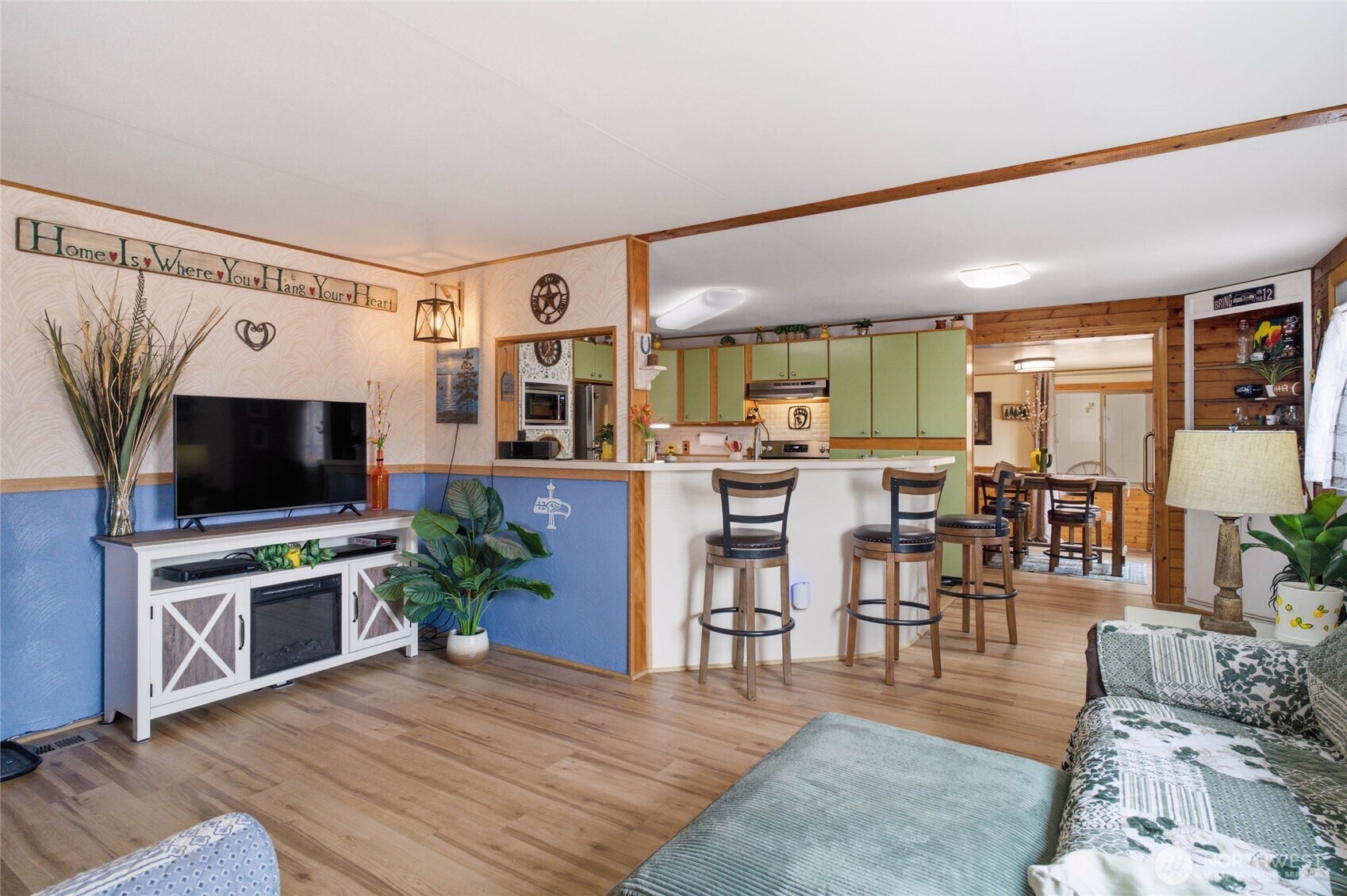 31 Sand Flat Road Omak, WA 98841 - Photo 6 of 26 Gallery Image 6