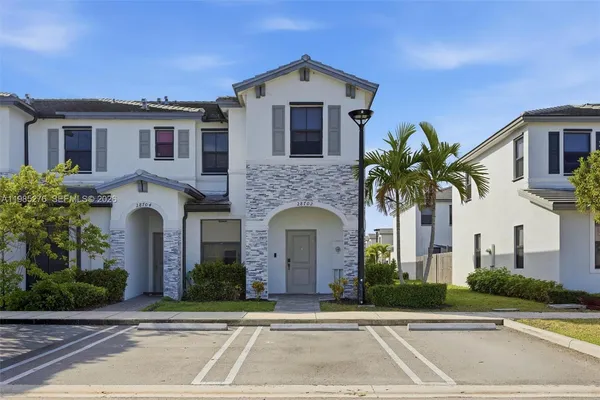 $2,400 | 28702 Southwest 133rd Court, Unit 28702, Homestead, FL 33033
