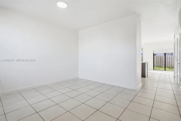 $2,400 | 28702 Southwest 133rd Court, Unit 28702, Homestead, FL 33033