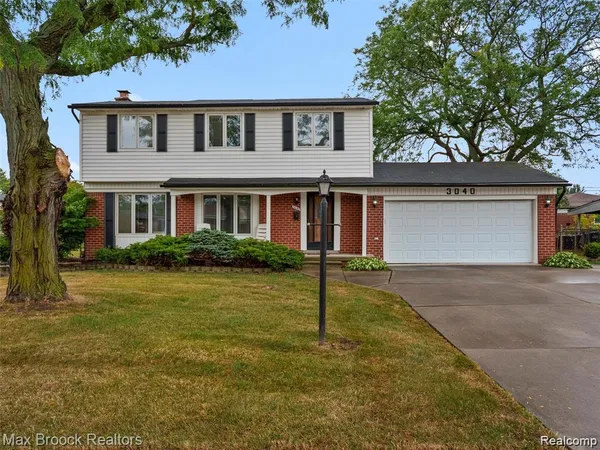 $2,400 | 3040 Alden Drive, Sterling Heights, MI 48310
