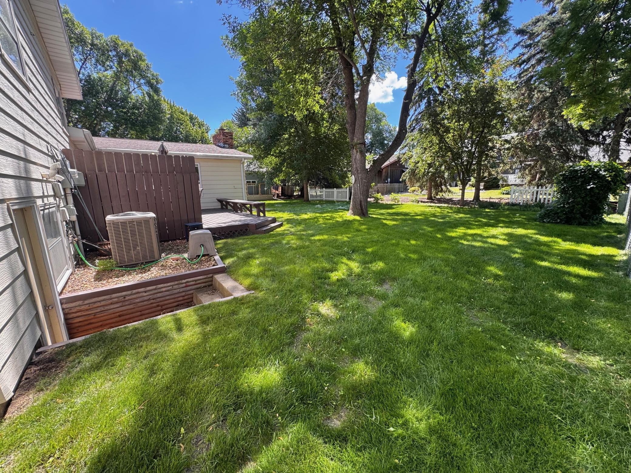 906 Birch Street Marshall, MN 56258 - Photo 21 of 30
