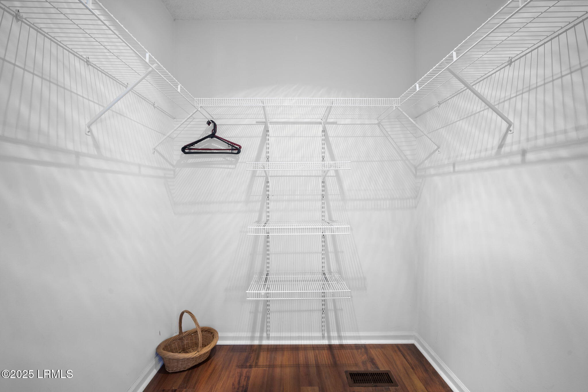 193 Pleasant Point Drive Beaufort, SC 29907 - Photo 37 of 72 35-web-or-mls-DSC08841