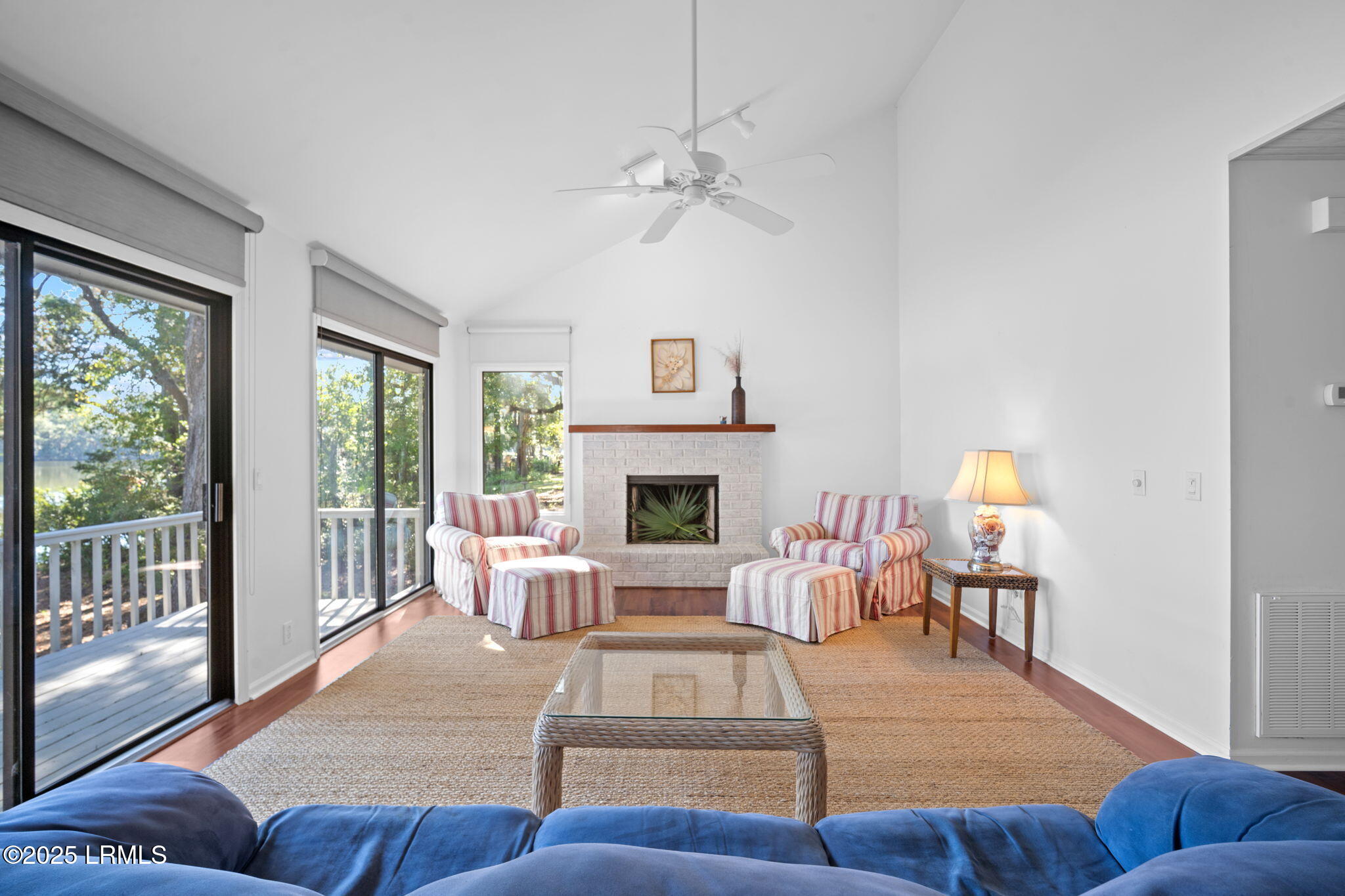 193 Pleasant Point Drive Beaufort, SC 29907 - Photo 9 of 72 1-web-or-mls-DSC08652