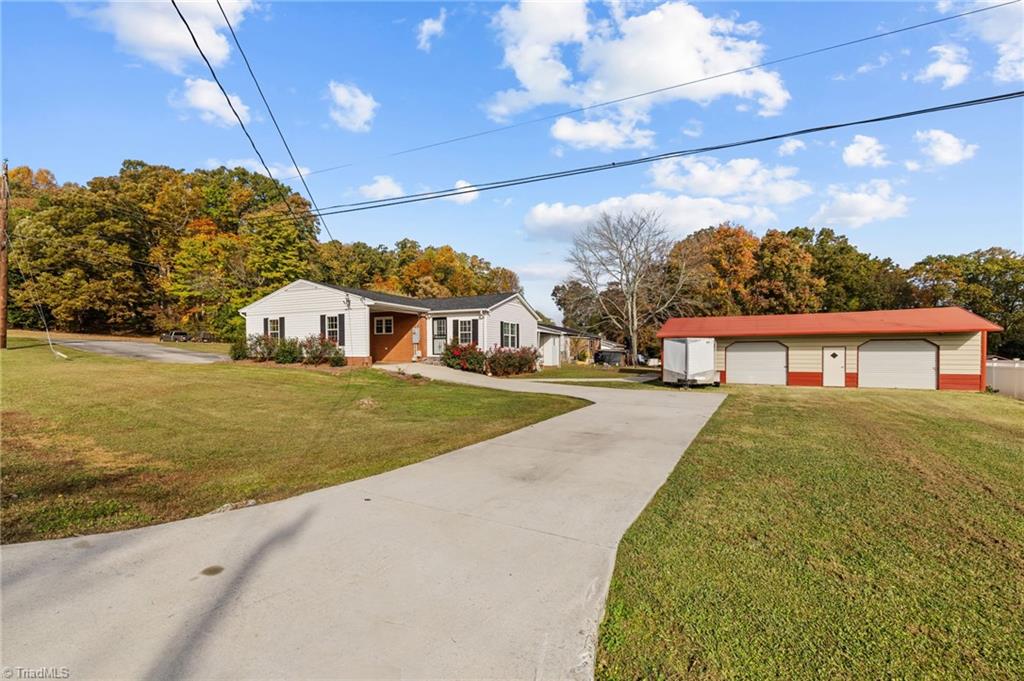 1002 Meadowbrook Road Asheboro, NC 27203 - Photo 27 of 38 Gallery Image 27