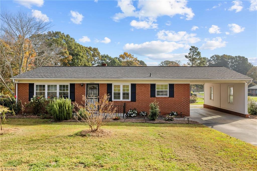 1002 Meadowbrook Road Asheboro, NC 27203 - Photo 31 of 38 Gallery Image 31