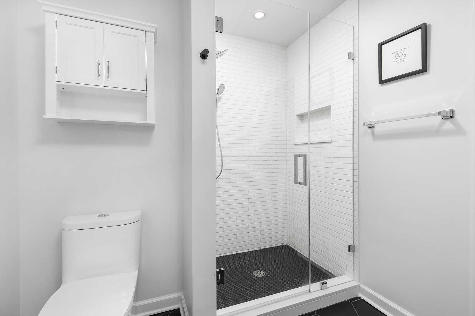 1629 South Prairie Avenue, Unit 1602 Chicago, IL 60616 - Photo 11 of 23 a bathroom with a shower and toilet