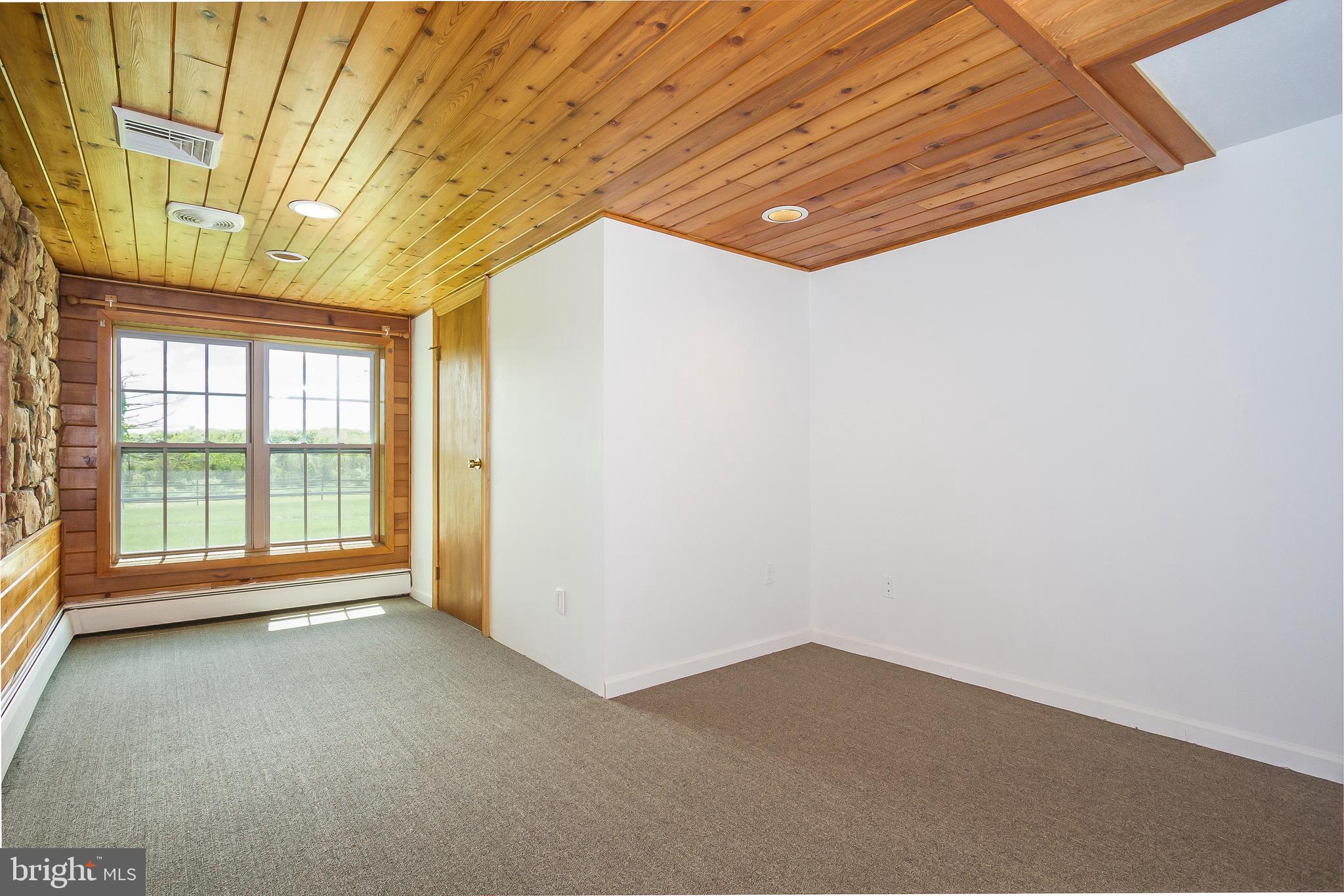 749 Headquarters Road Ottsville, PA 18942 - Photo 17 of 28