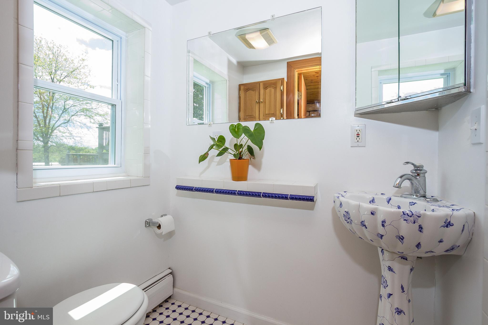 749 Headquarters Road Ottsville, PA 18942 - Photo 18 of 28