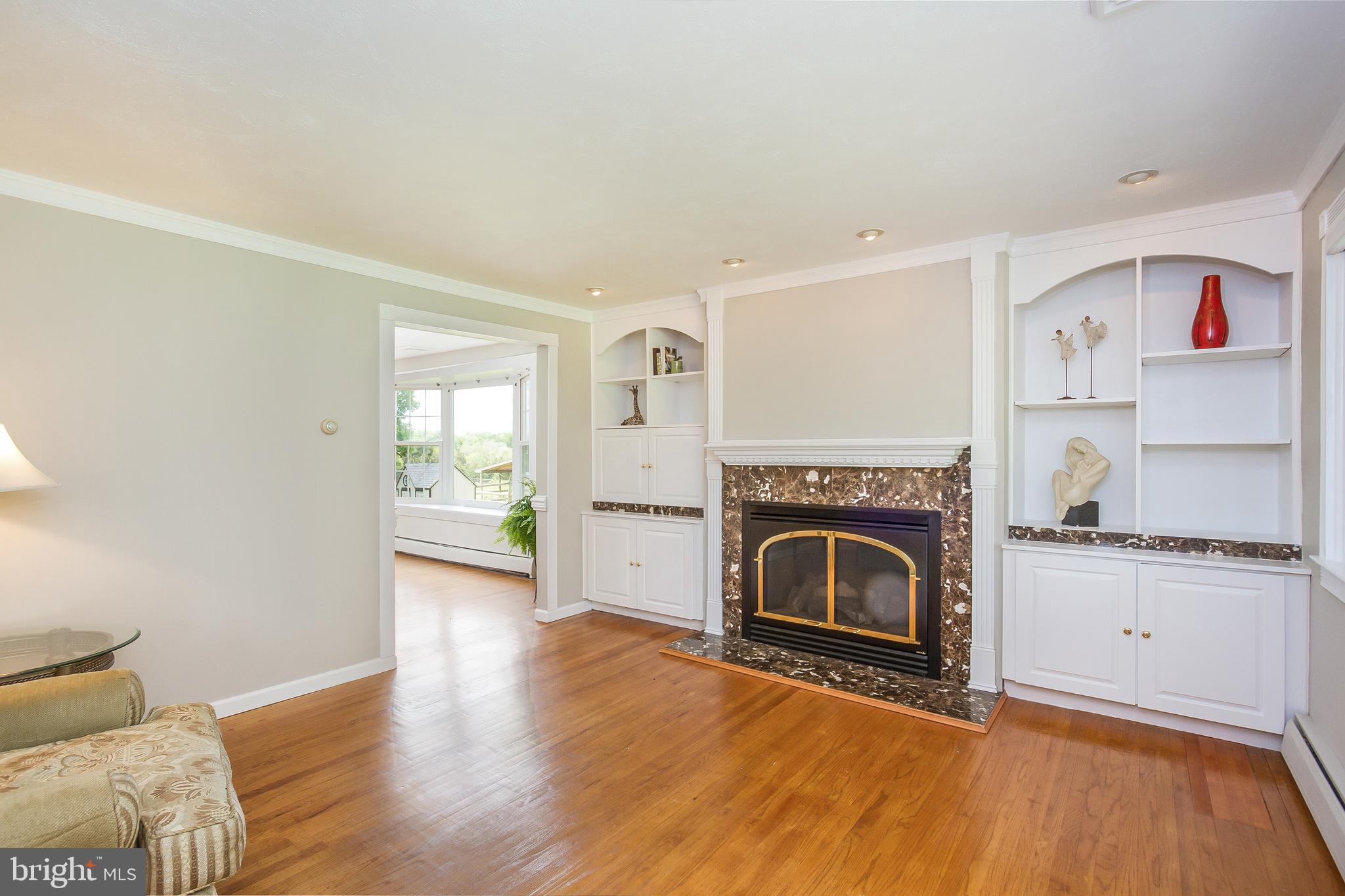 749 Headquarters Road Ottsville, PA 18942 - Photo 3 of 28