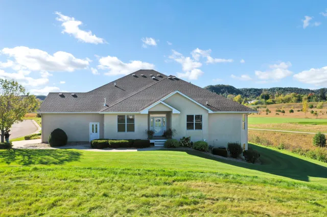 $524,900 | 715 Hazelnut Way, Lake City, MN 55041