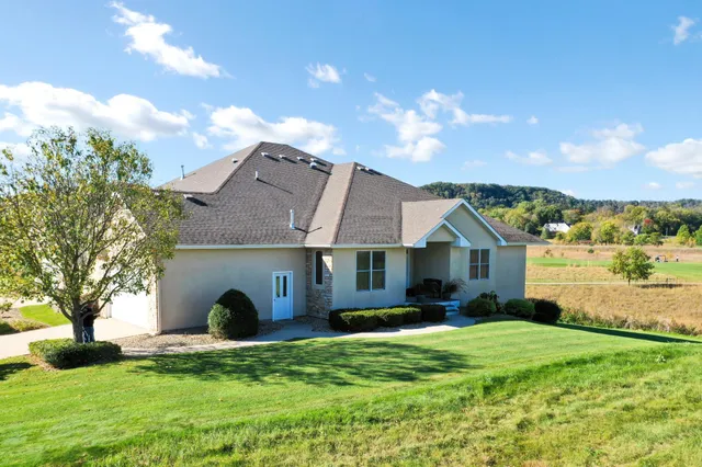 $524,900 | 715 Hazelnut Way, Lake City, MN 55041