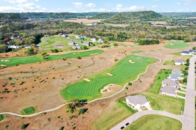 $524,900 | 715 Hazelnut Way, Lake City, MN 55041