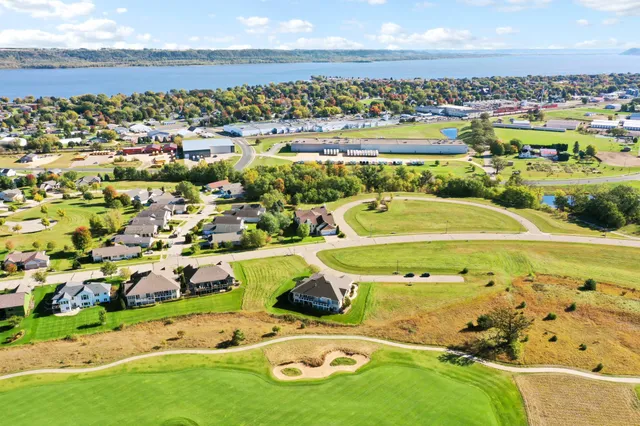 $524,900 | 715 Hazelnut Way, Lake City, MN 55041