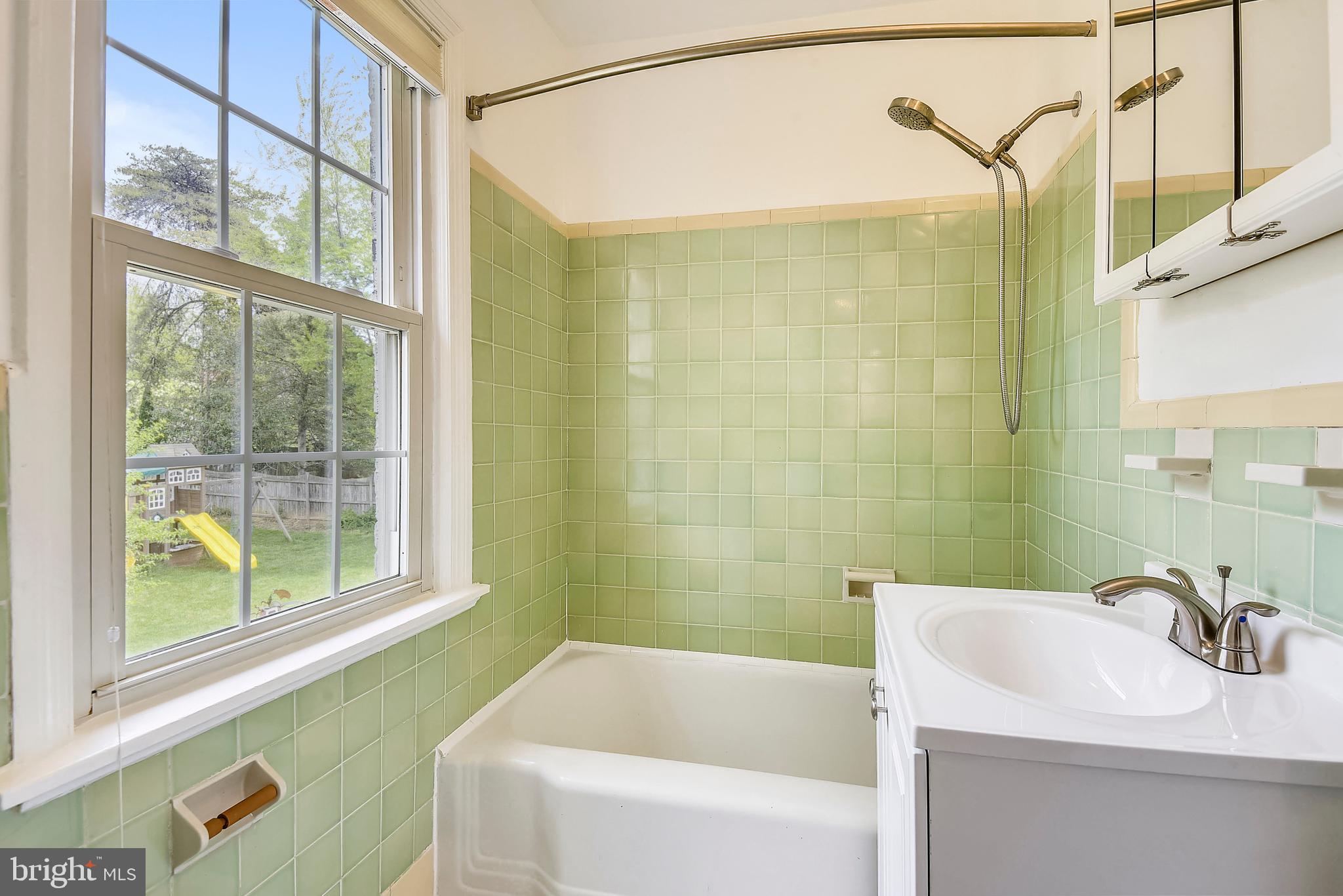 2607 Elnora Street Silver Spring, MD 20902 - Photo 13 of 32 Gallery Image 13