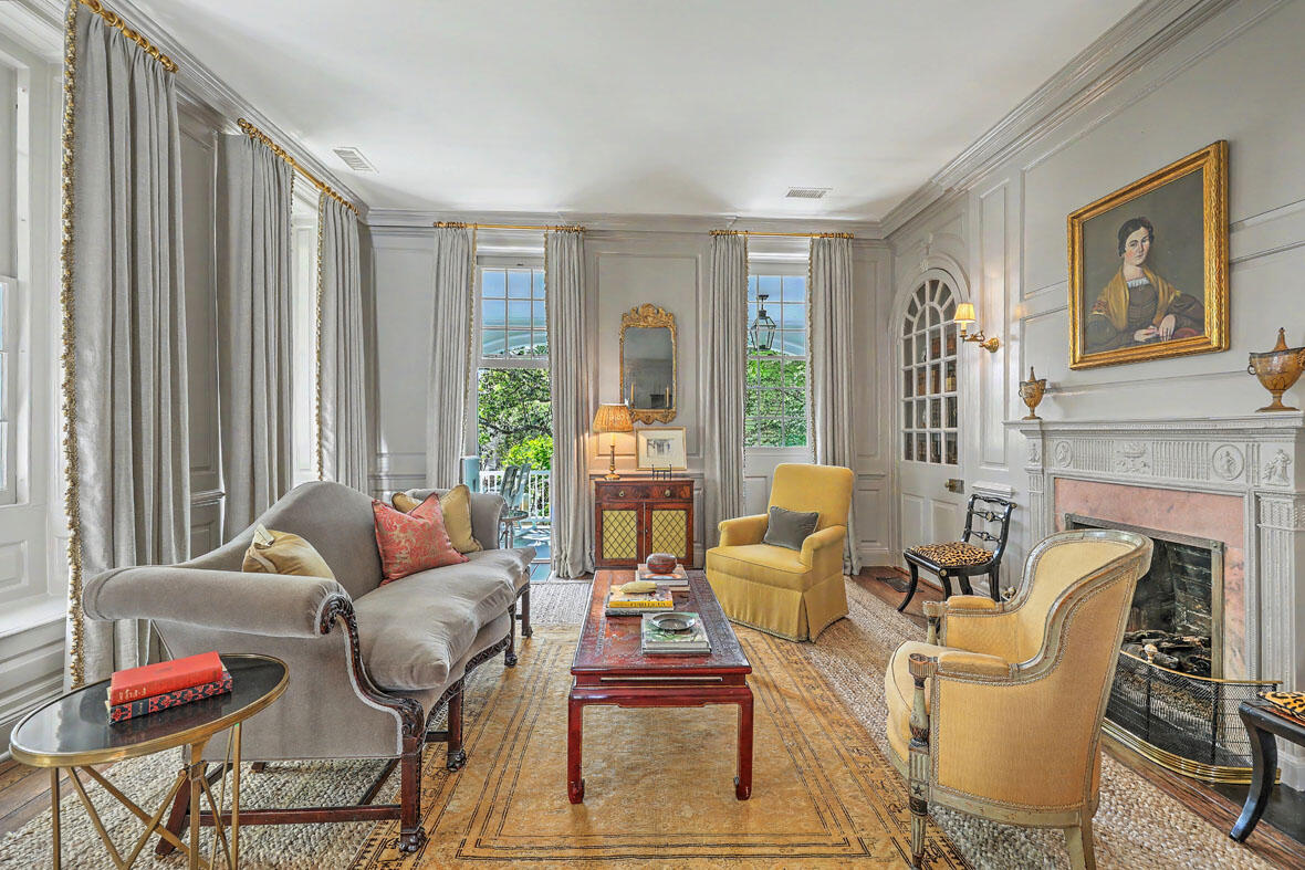 59 Church Street Charleston, SC 29401 - Photo 36 of 94 59 Church Street drawing room