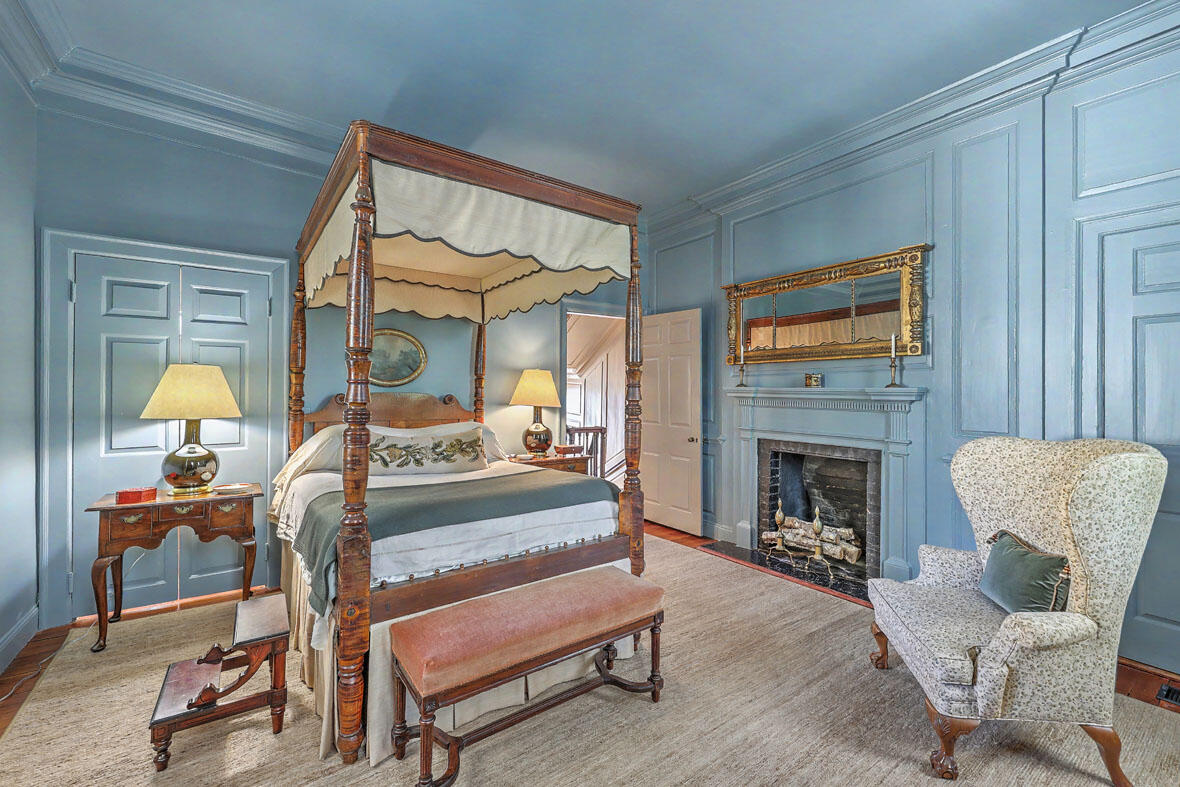 59 Church Street Charleston, SC 29401 - Photo 45 of 94 59 Church Street primary bedroom