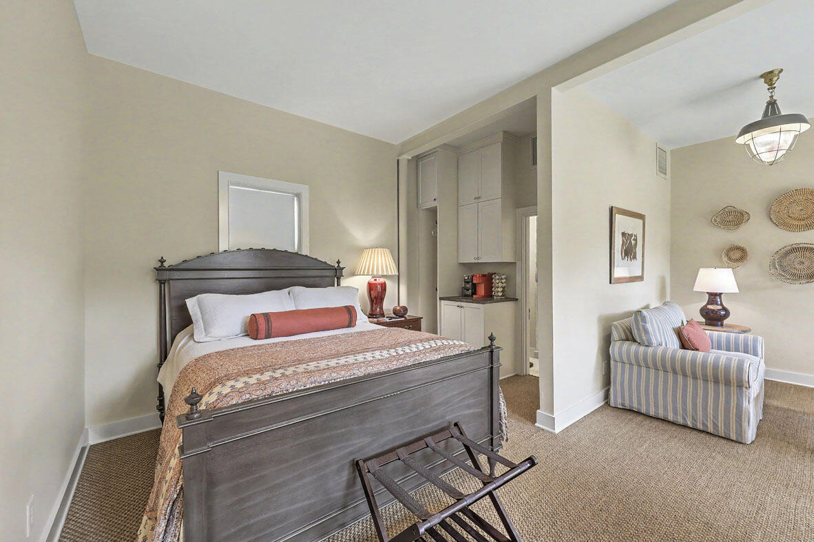 59 Church Street Charleston, SC 29401 - Photo 71 of 94 59 Church Street guest suite2