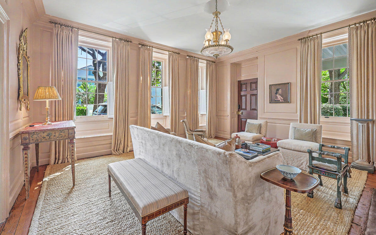 59 Church Street Charleston, SC 29401 - Photo 8 of 94 59 Church Street reception room