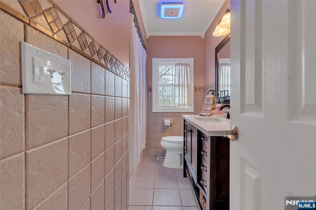 85 Larsen Road West Milford, NJ 07480 - Photo 32 of 50