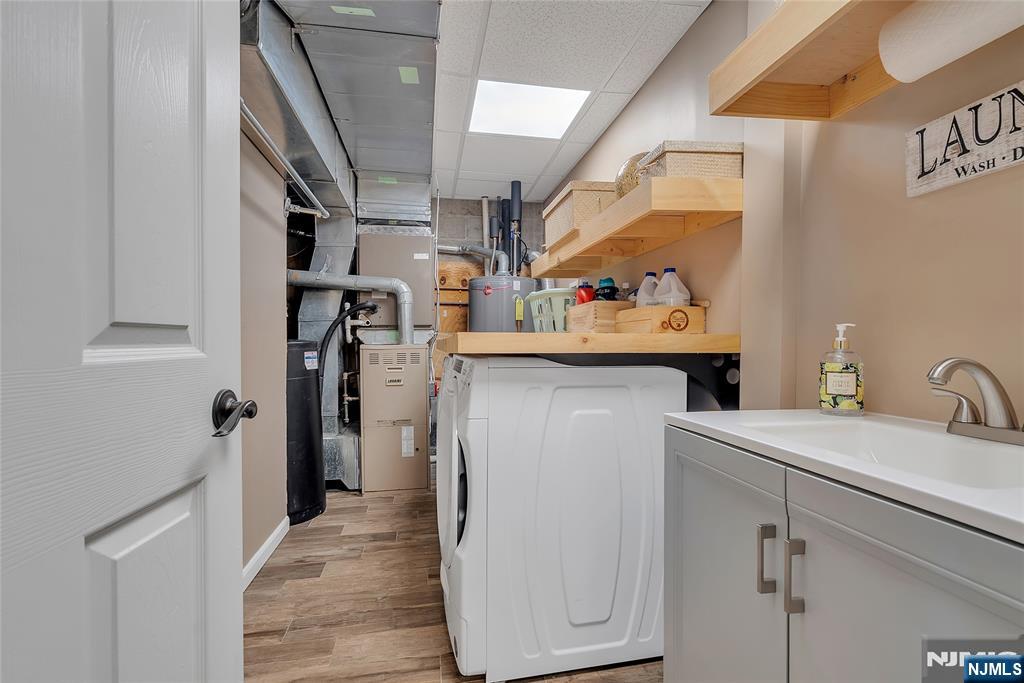 85 Larsen Road West Milford, NJ 07480 - Photo 36 of 50